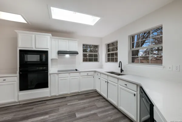 $2,100 | 7411 Tom Kite Court, San Antonio, TX 78244