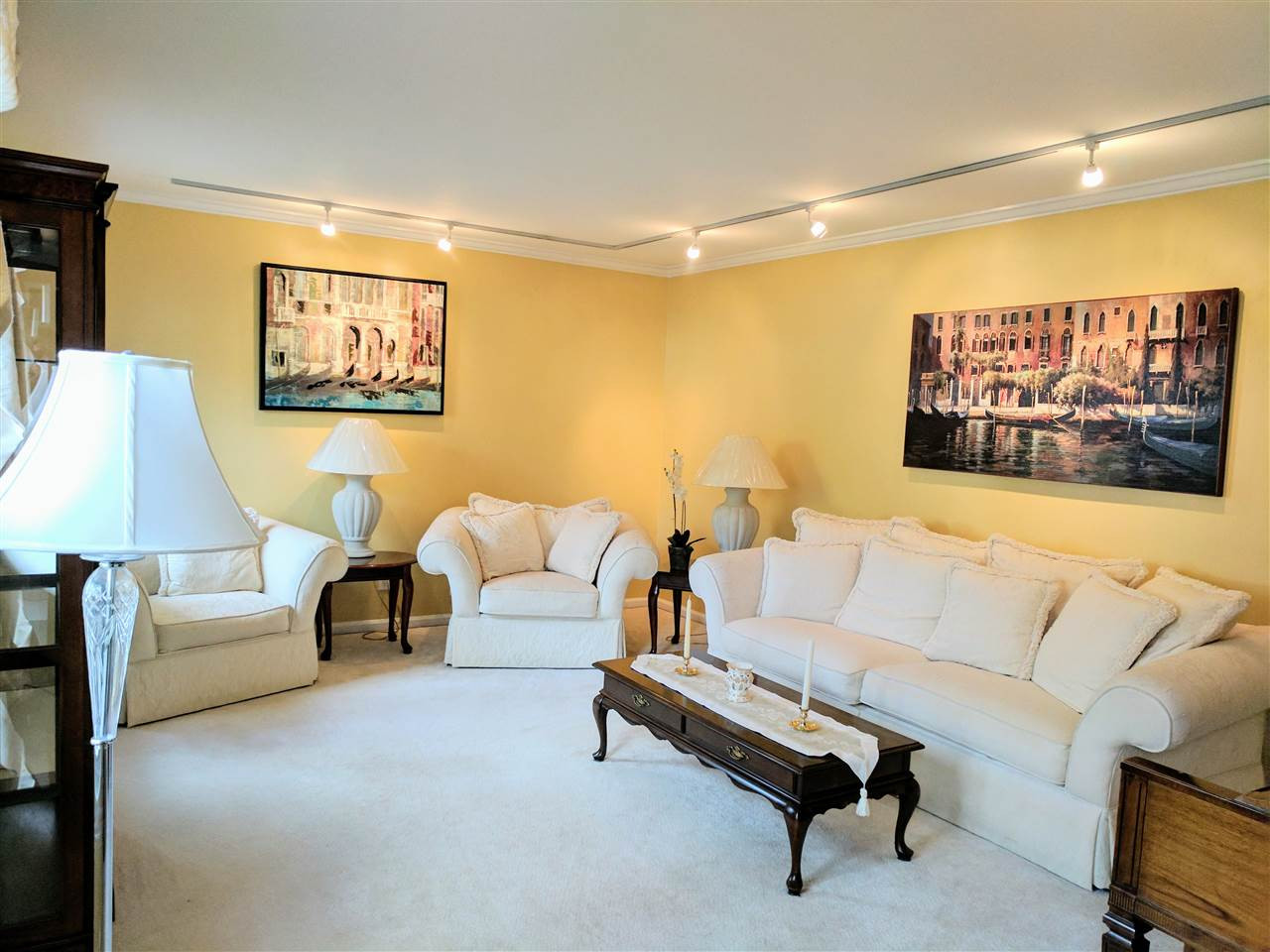 1004 Wofford Lane Raleigh, NC 27609 - Photo 3 of 13 Photo 3