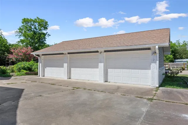 $399,000 | 207 Doyle Street, Coolidge, TX 76635