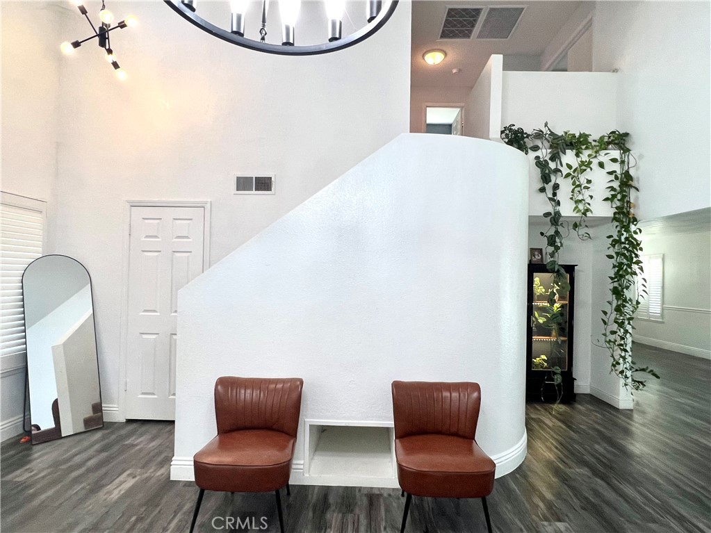 14016 Las Entradas Bakersfield, CA 93314 - Photo 3 of 24 Livingroom view from fireplace