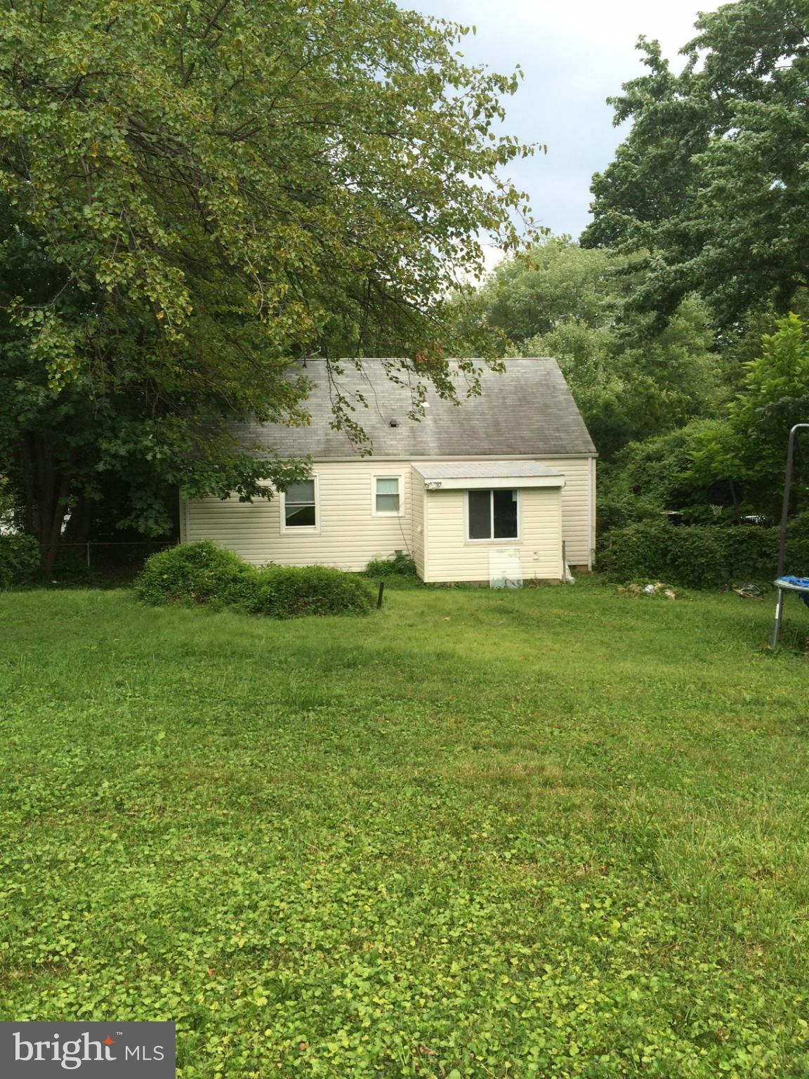 3144 Cofer Road Falls Church, VA 22042 - Photo 6 of 7 Exterior (Rear)