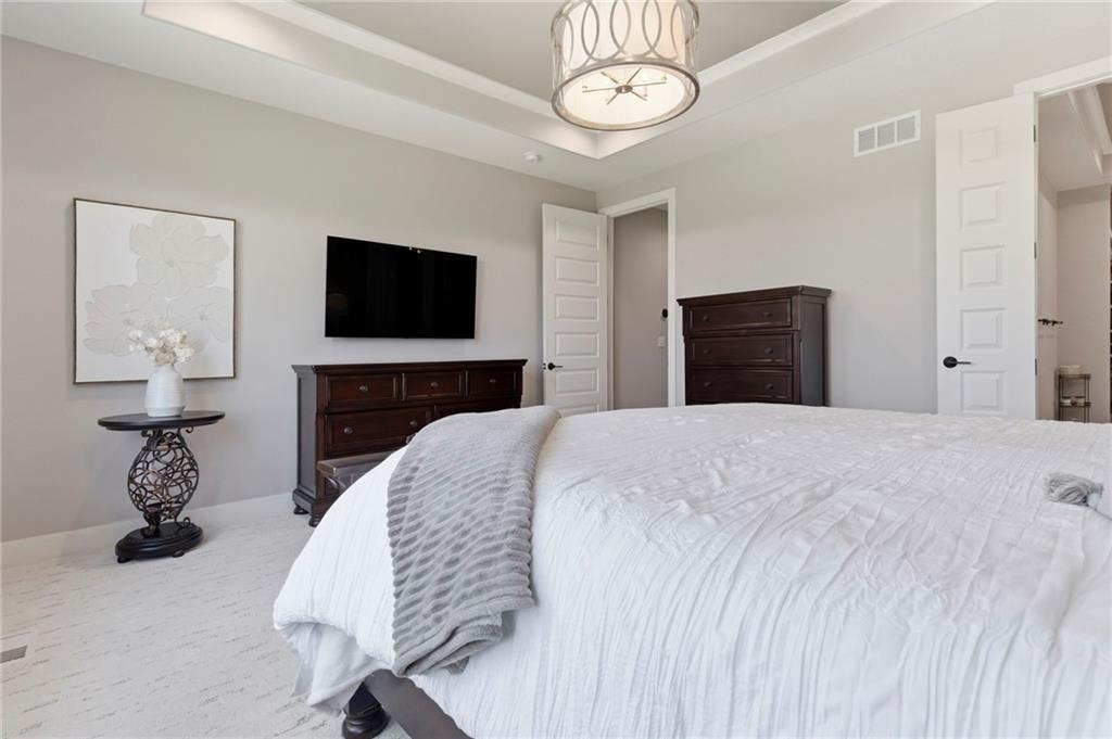 21122 189th Street Spring Hill, KS 66083 - Photo 23 of 55