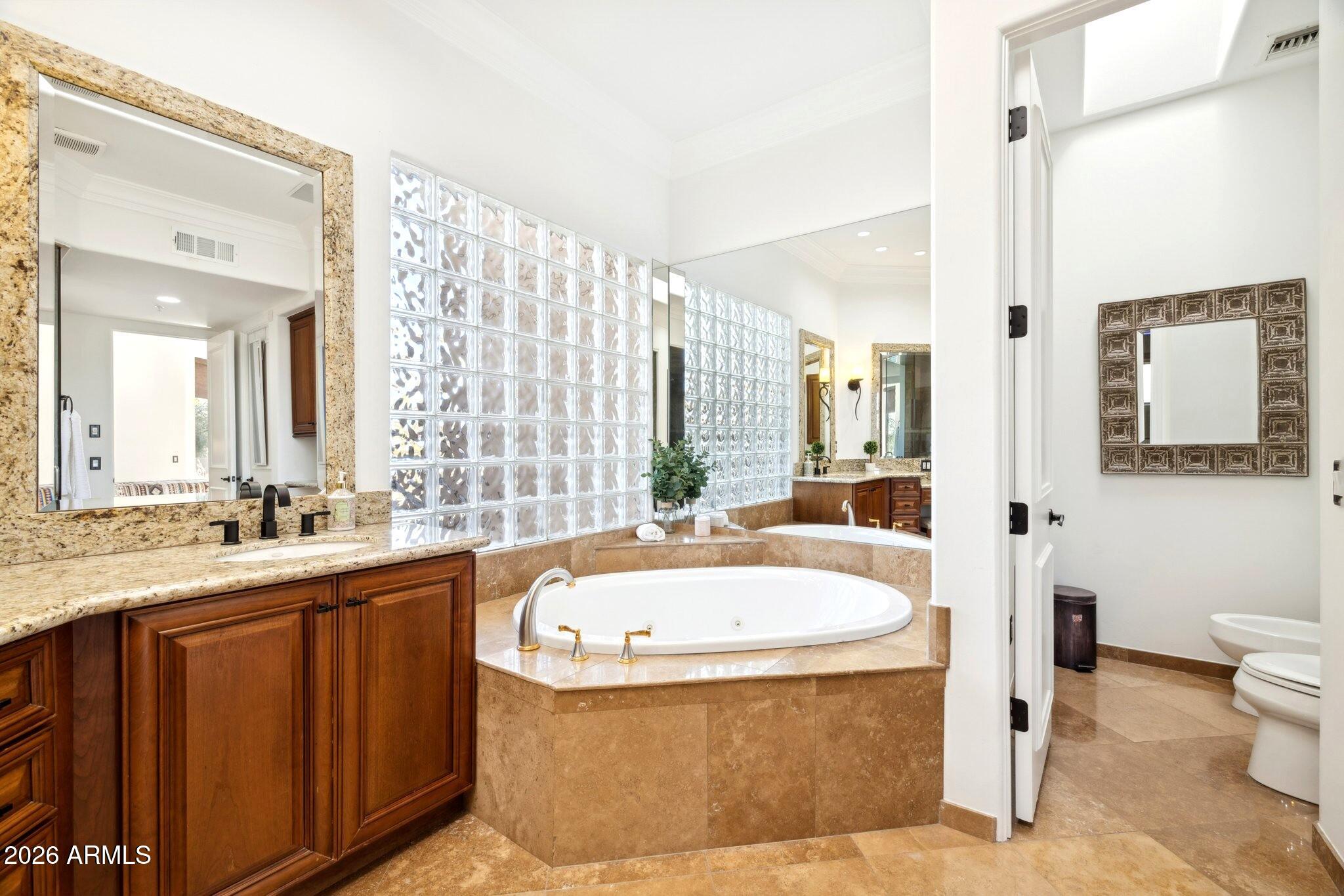 30600 North Pima Road, Unit 81 Scottsdale, AZ 85266 - Photo 27 of 66 Jetted soaking tub