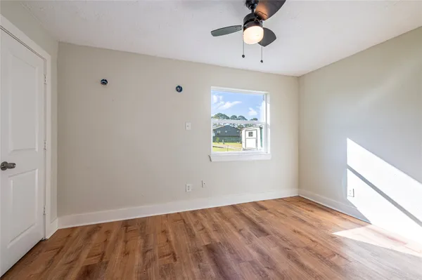 $1,500 | 13109 Farm To Market Road 1764, Santa Fe, TX 77510