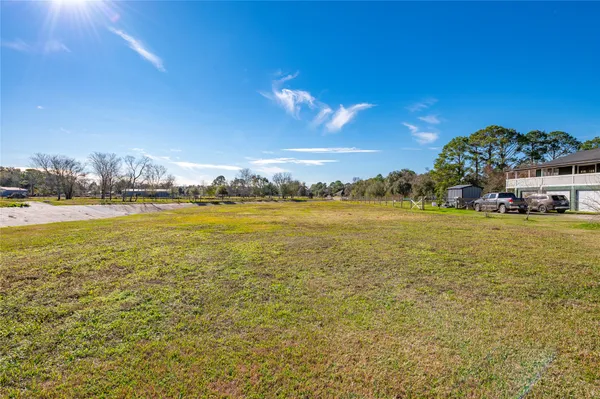$1,500 | 13109 Farm To Market Road 1764, Santa Fe, TX 77510