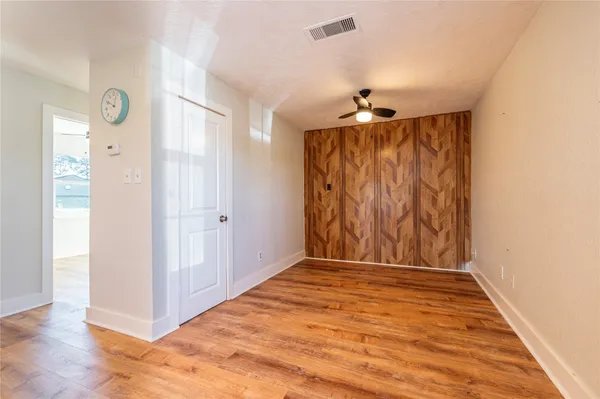 $1,500 | 13109 Farm To Market Road 1764, Santa Fe, TX 77510