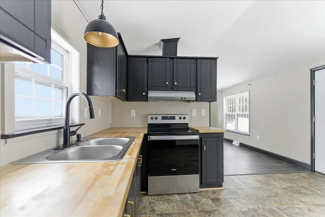 $189,000 | 5 Santa Lane, Litchfield, ME 04350