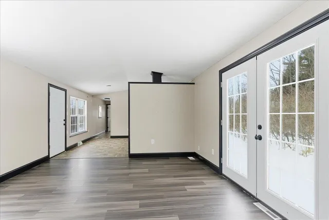 $189,000 | 5 Santa Lane, Litchfield, ME 04350