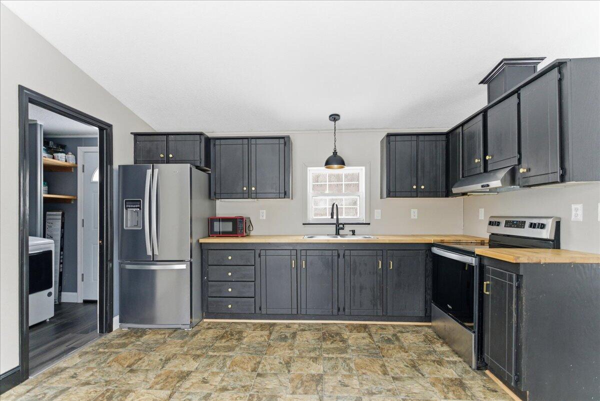 5 Santa Lane Litchfield, ME 04350 - Photo 9 of 30 09-5 Santa Ln_Litchfield_ME-9