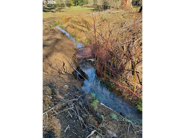 $729,900 | 90416 Sheffler Road, Elmira, OR 97437
