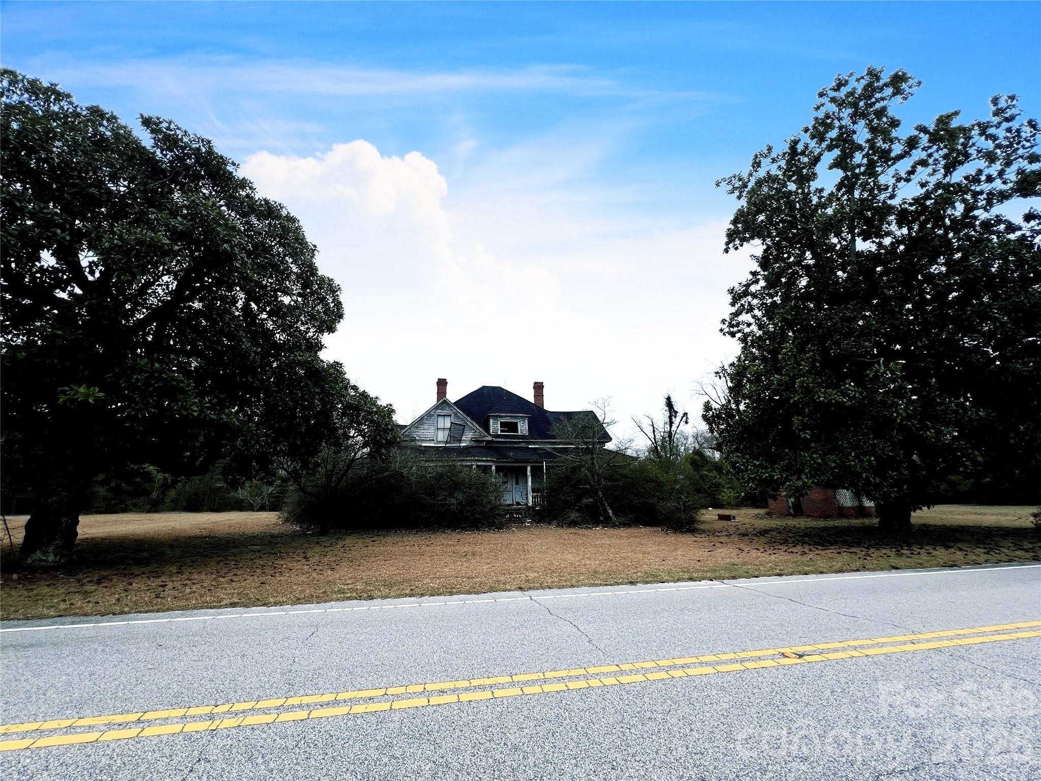 1777 Overbrook Road Kershaw, SC 29067 - Photo 18 of 25 a view of a terrace