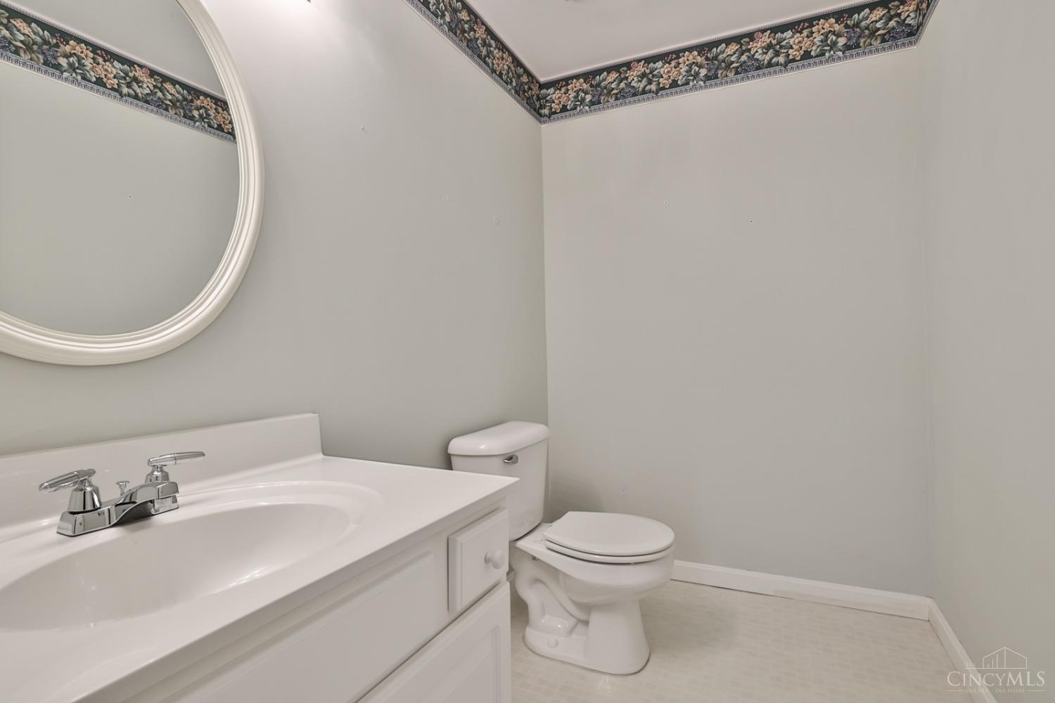 8771 Kenwood Road Blue Ash, OH 45242 - Photo 29 of 39