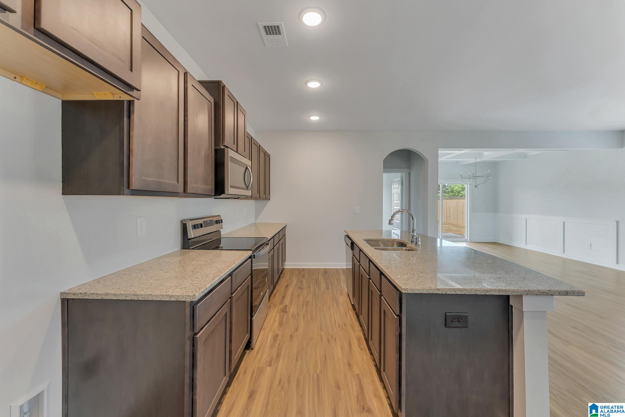 4207 Textile Lane Huntsville, AL 35805 - Photo 10 of 35