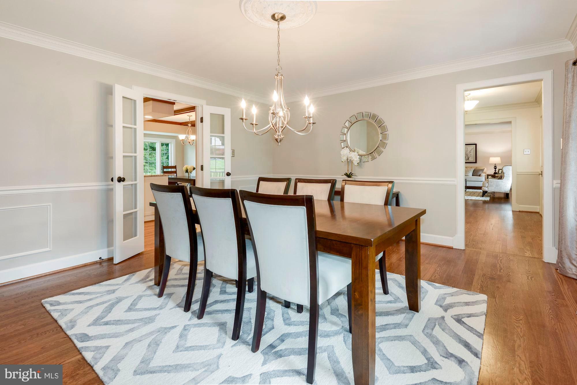 2813 Rifle Ridge Road Oakton, VA 22124 - Photo 18 of 41 ELEGANT ENTERTAINING FOR THOSE SPECIAL HOLIDAYS