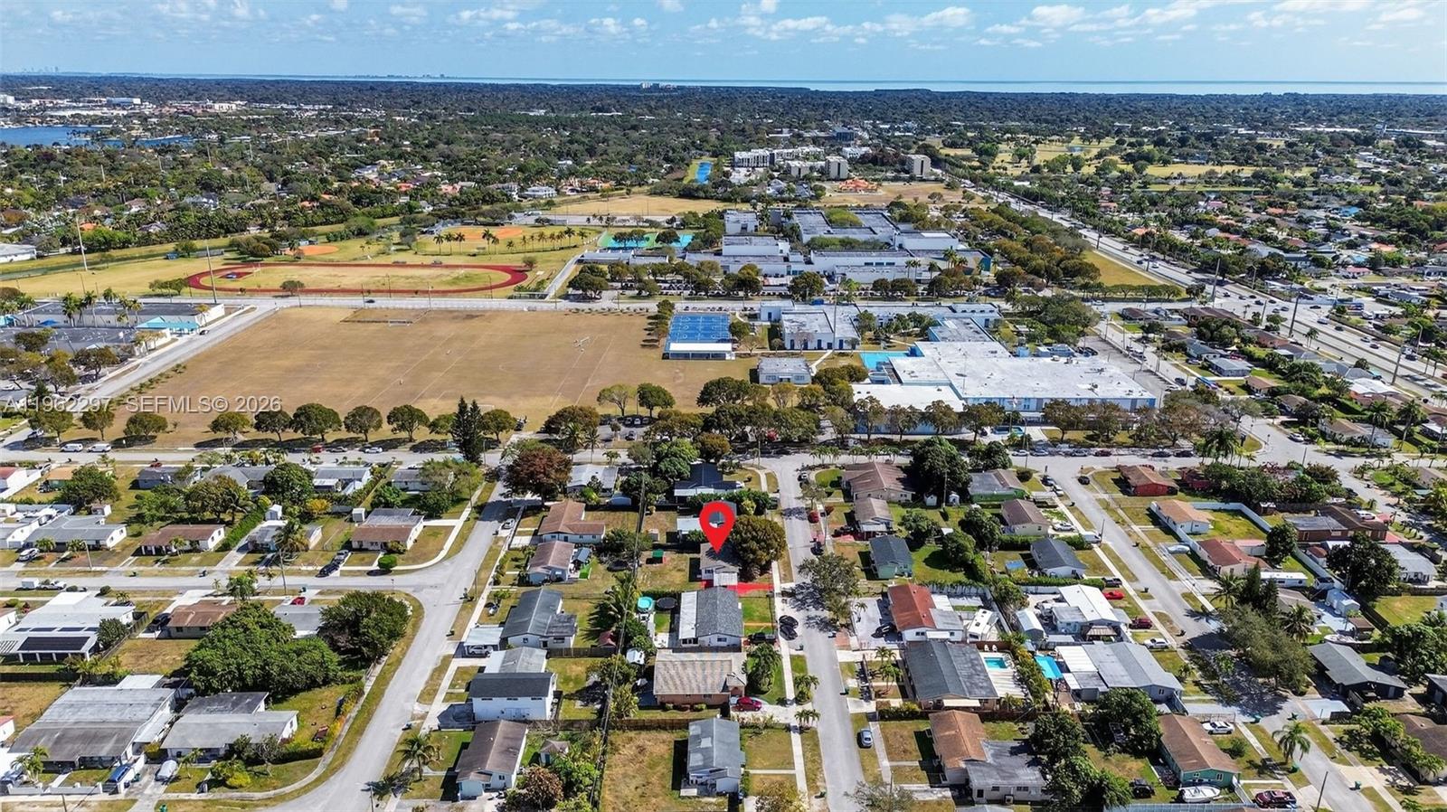 10325 Southwest 149th Terrace Miami, FL 33176 - Photo 3 of 34