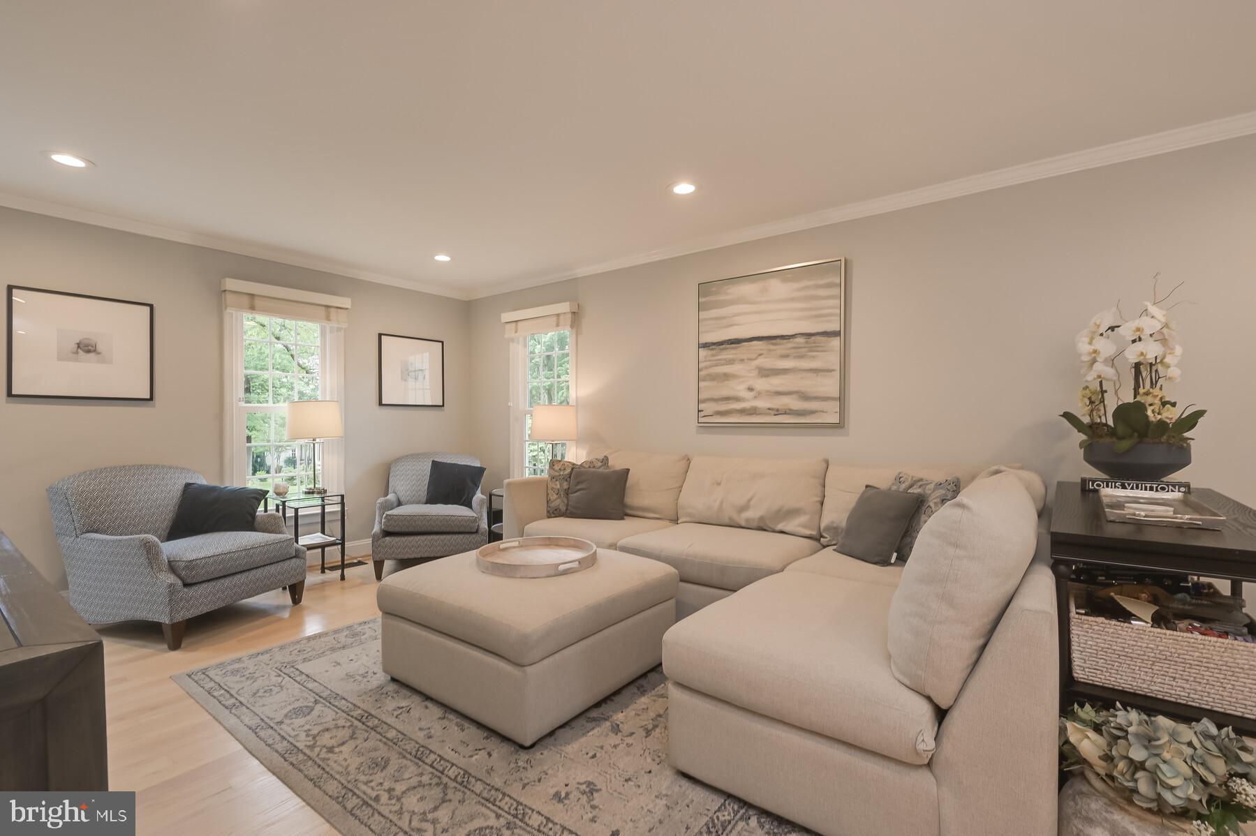 11670 Stockbridge Lane Reston, VA 20194 - Photo 8 of 57