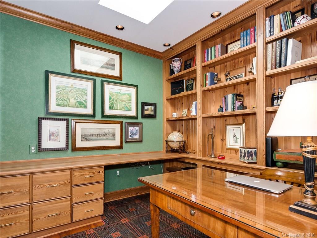 2000 South Wendover Road Charlotte, NC 28211 - Photo 13 of 24
