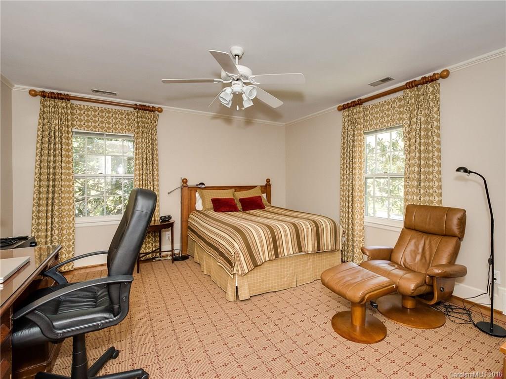 2000 South Wendover Road Charlotte, NC 28211 - Photo 21 of 24