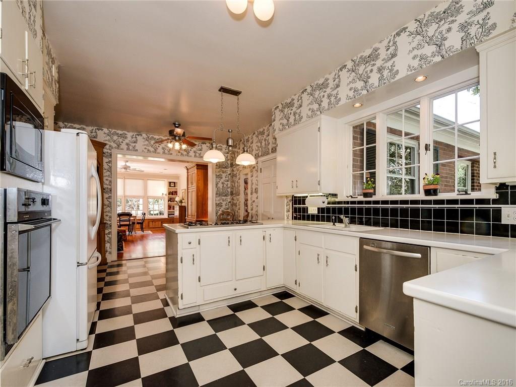 2000 South Wendover Road Charlotte, NC 28211 - Photo 8 of 24