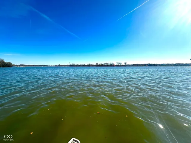 $3,999,990 | 11401 Forest Knoll Circle, Fishers, IN 46037