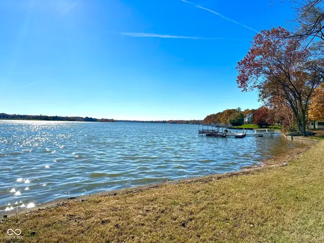 $3,999,990 | 11401 Forest Knoll Circle, Fishers, IN 46037