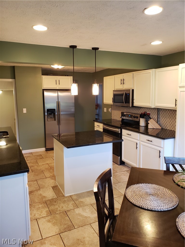 6743 Seneca Road Cleveland, OH 44143 - Photo 5 of 30 Gallery Image 5