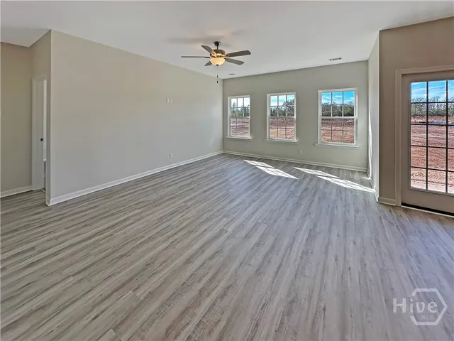 $285,725 | 593 Deer Meadow Way Southeast, Allenhurst, GA 31301