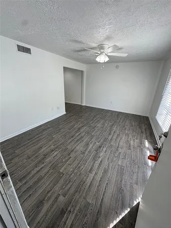$999 | 1725 Northeast 2nd Street, Unit 2, Ocala, FL 34470