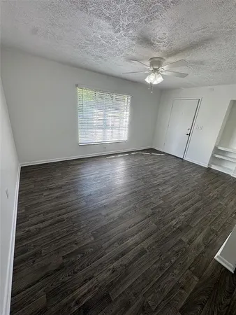$999 | 1725 Northeast 2nd Street, Unit 2, Ocala, FL 34470