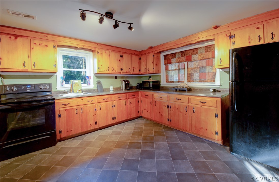 98 Fairview Road Louisa, VA 23093 - Photo 2 of 49