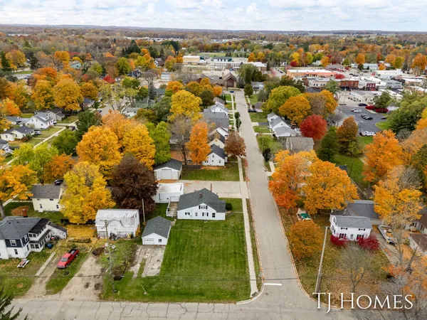 $369,900 | 146 Hanlon Court, Wayland, MI 49348