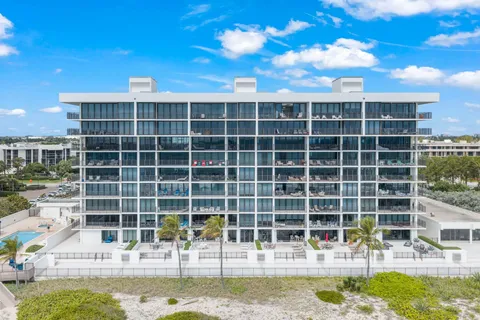 $1,899,000 | 1800 South Ocean Boulevard, Unit PH C, Boca Raton, FL 33432