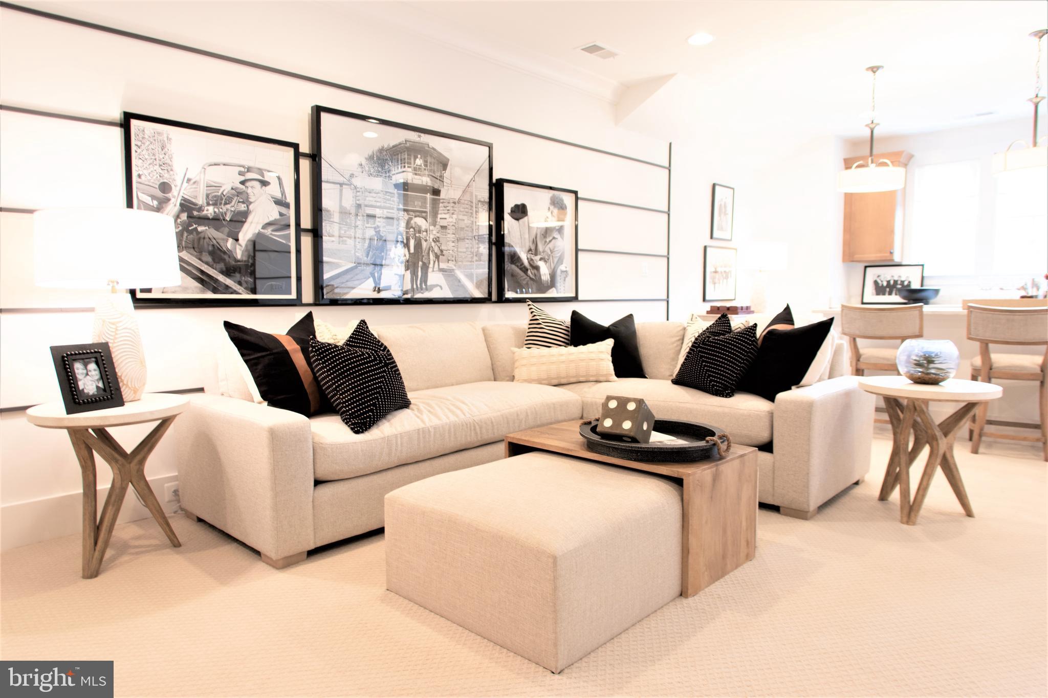Tbb Highland Way, Unit INSPIRE Gettysburg, PA 17325 - Photo 24 of 46 a living room with furniture and a large window