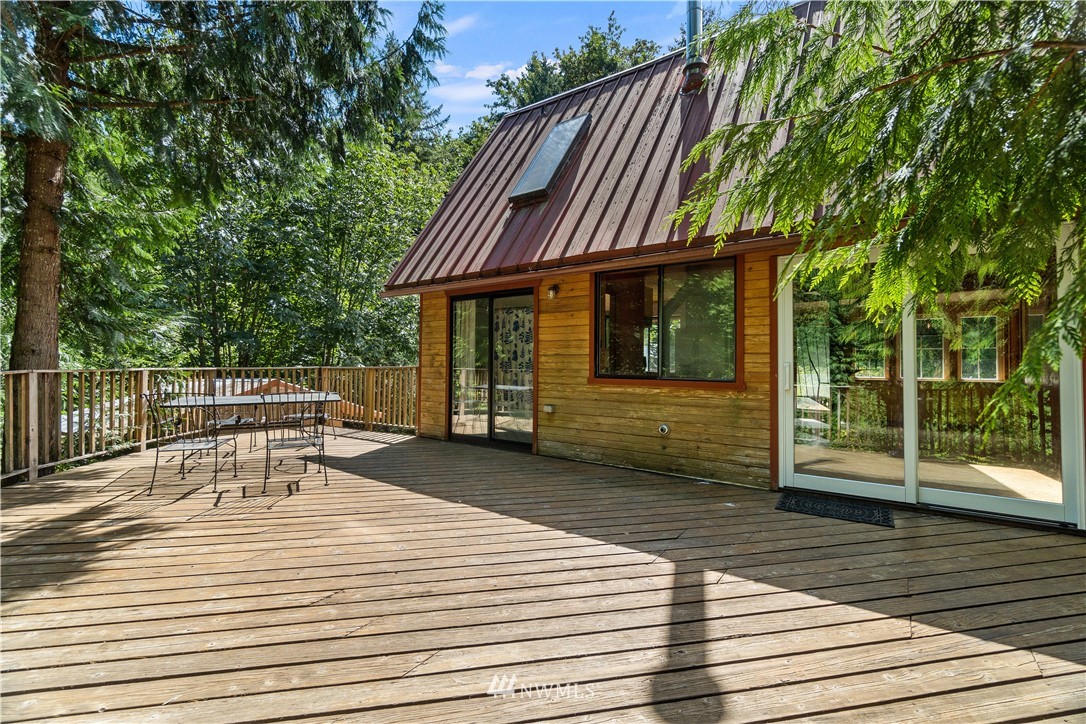 932 Maple Valley Road Southwest Olympia, WA 98512 - Photo 23 of 39 Gallery Image 23