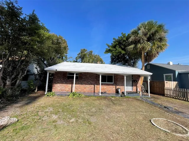 $279,900 | 629 40th Avenue South, St. Petersburg, FL 33705