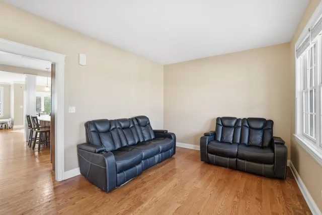 $630,000 | 18032 Erickson Court, Orland Park, IL 60467