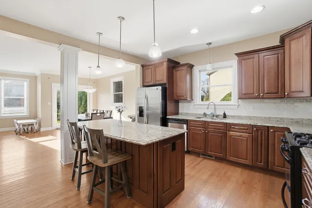 $630,000 | 18032 Erickson Court, Orland Park, IL 60467