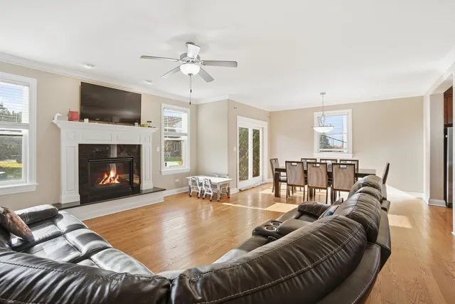 $630,000 | 18032 Erickson Court, Orland Park, IL 60467