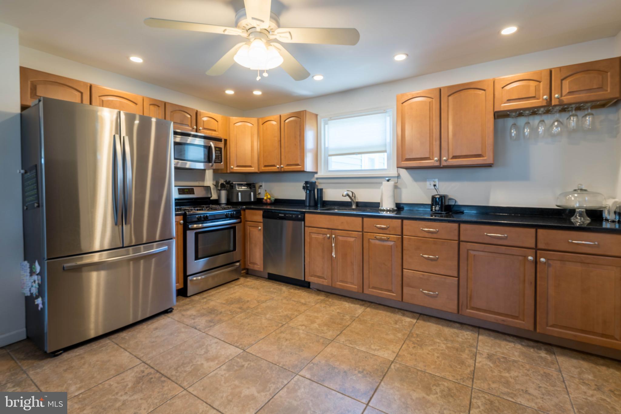 2317 Cedar Lane Secane, PA 19018 - Photo 8 of 20 Huge updated kitchen