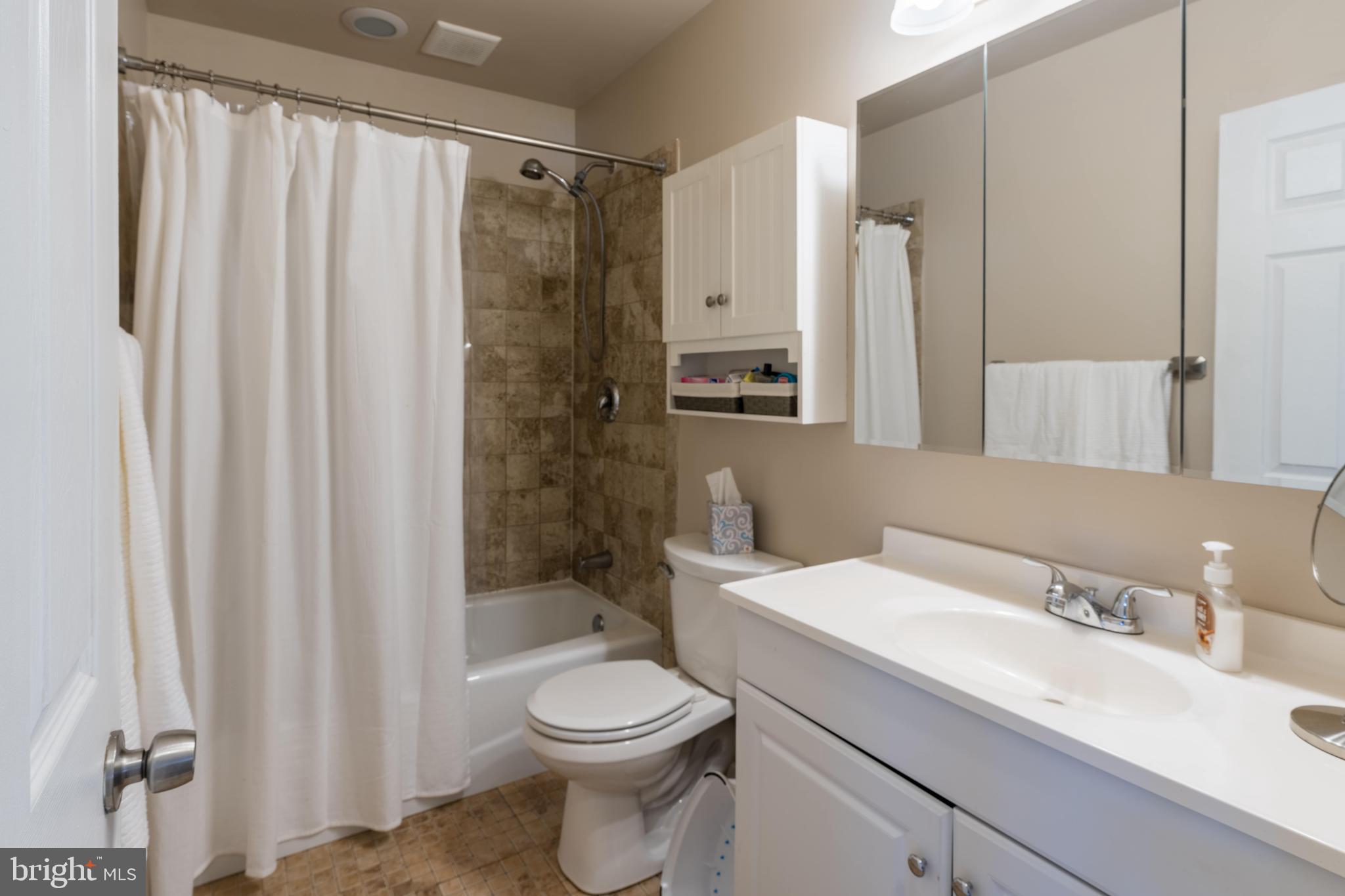 2317 Cedar Lane Secane, PA 19018 - Photo 9 of 20 Main level full bath