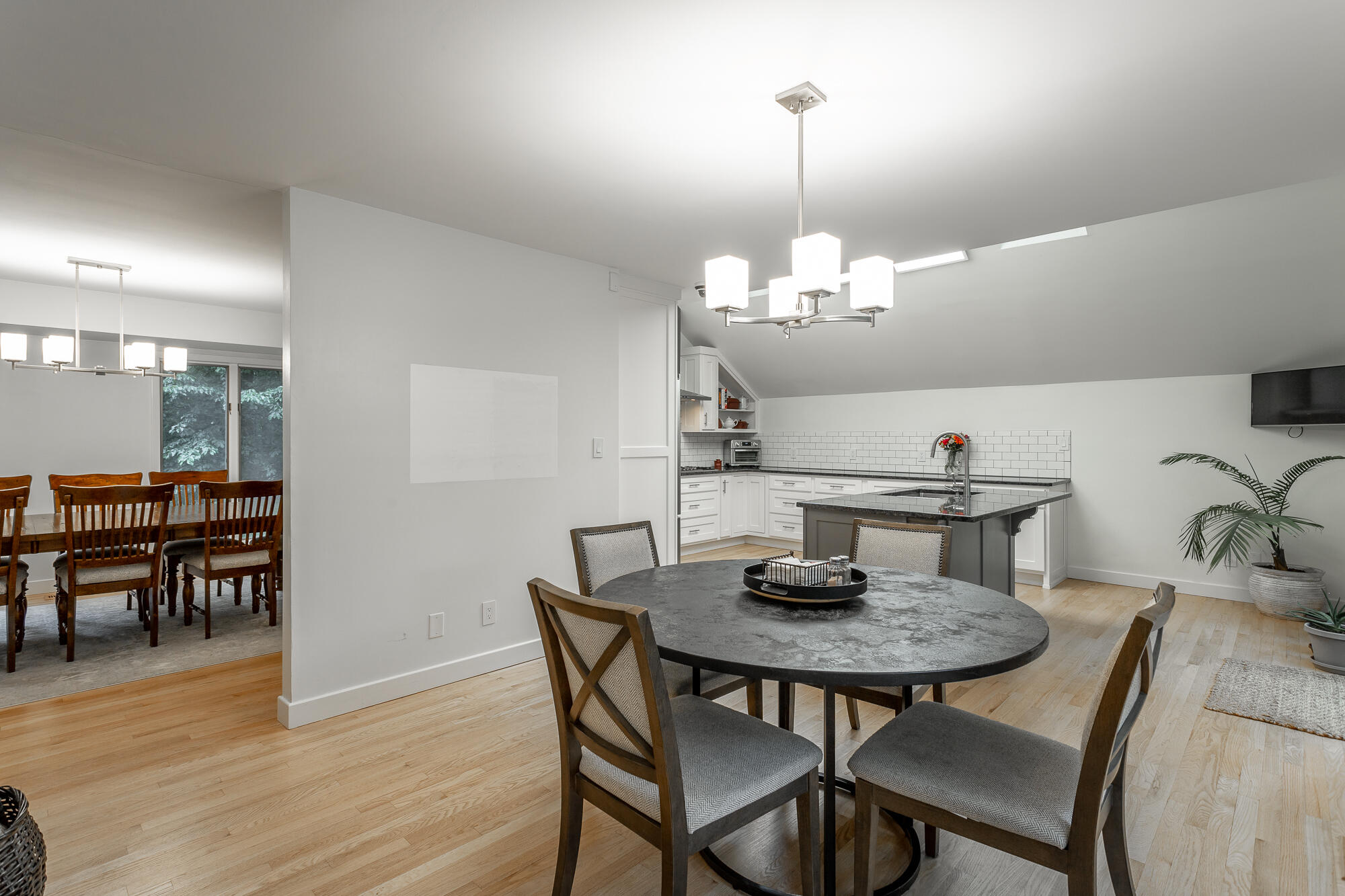 9616 Misty Mountain Road Chattanooga, TN 37421 - Photo 17 of 59 9616 Misty Mountain Rd Interior HD-15