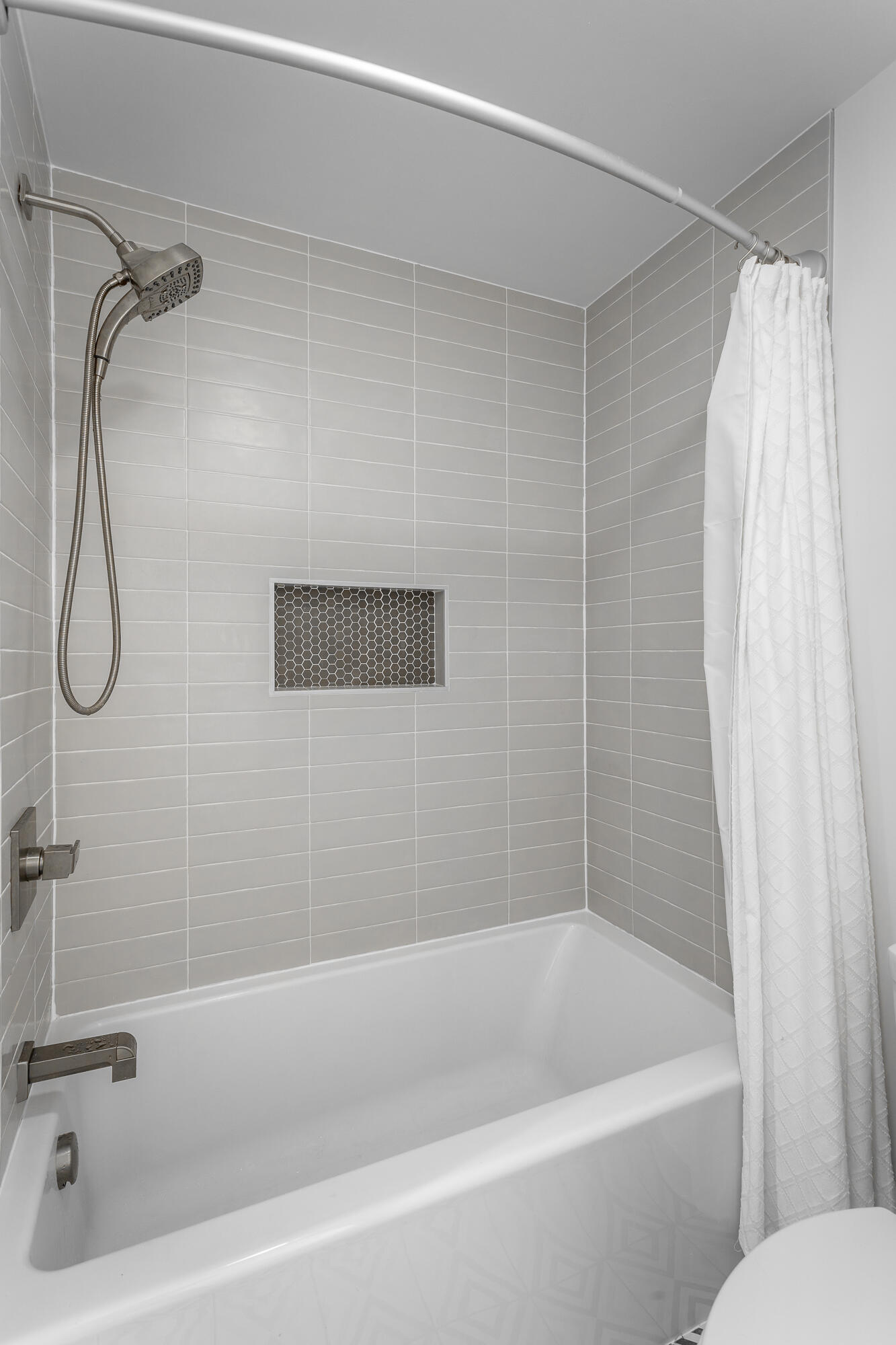 9616 Misty Mountain Road Chattanooga, TN 37421 - Photo 34 of 59 9616 Misty Mountain Rd Interior HD-35