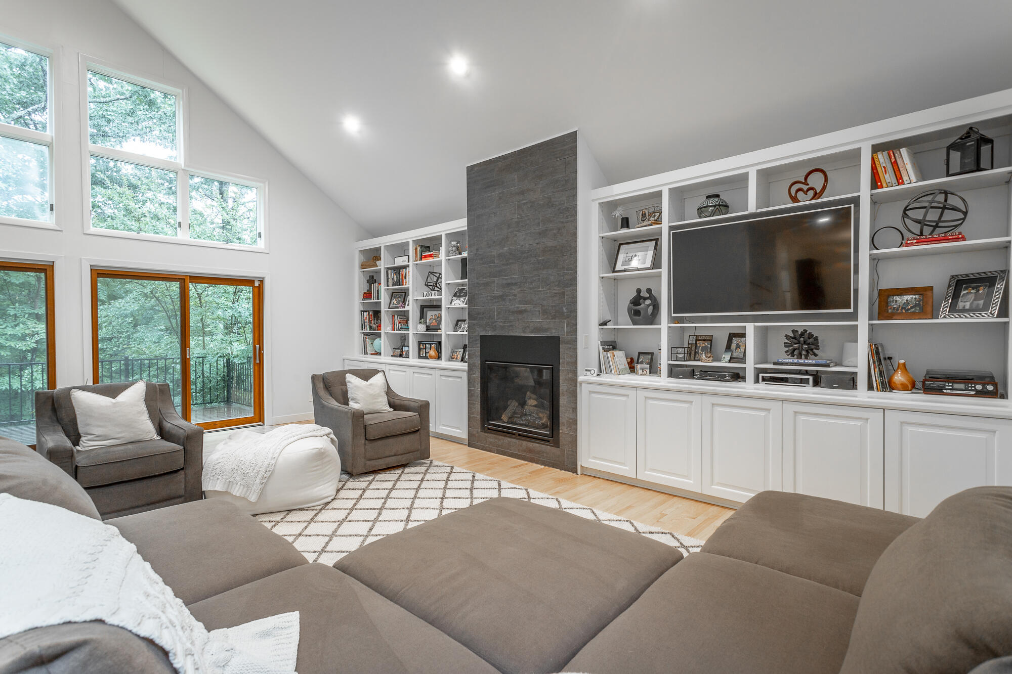 9616 Misty Mountain Road Chattanooga, TN 37421 - Photo 9 of 59 9616 Misty Mountain Rd Interior HD-2