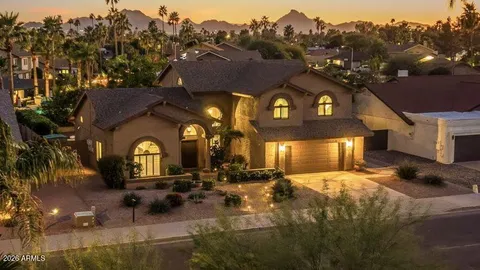 $1,149,000 | 5253 East Paradise Lane, Scottsdale, AZ 85254