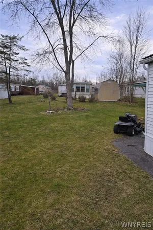 $82,000 | 81 Oak Drive, Alden, NY 14004