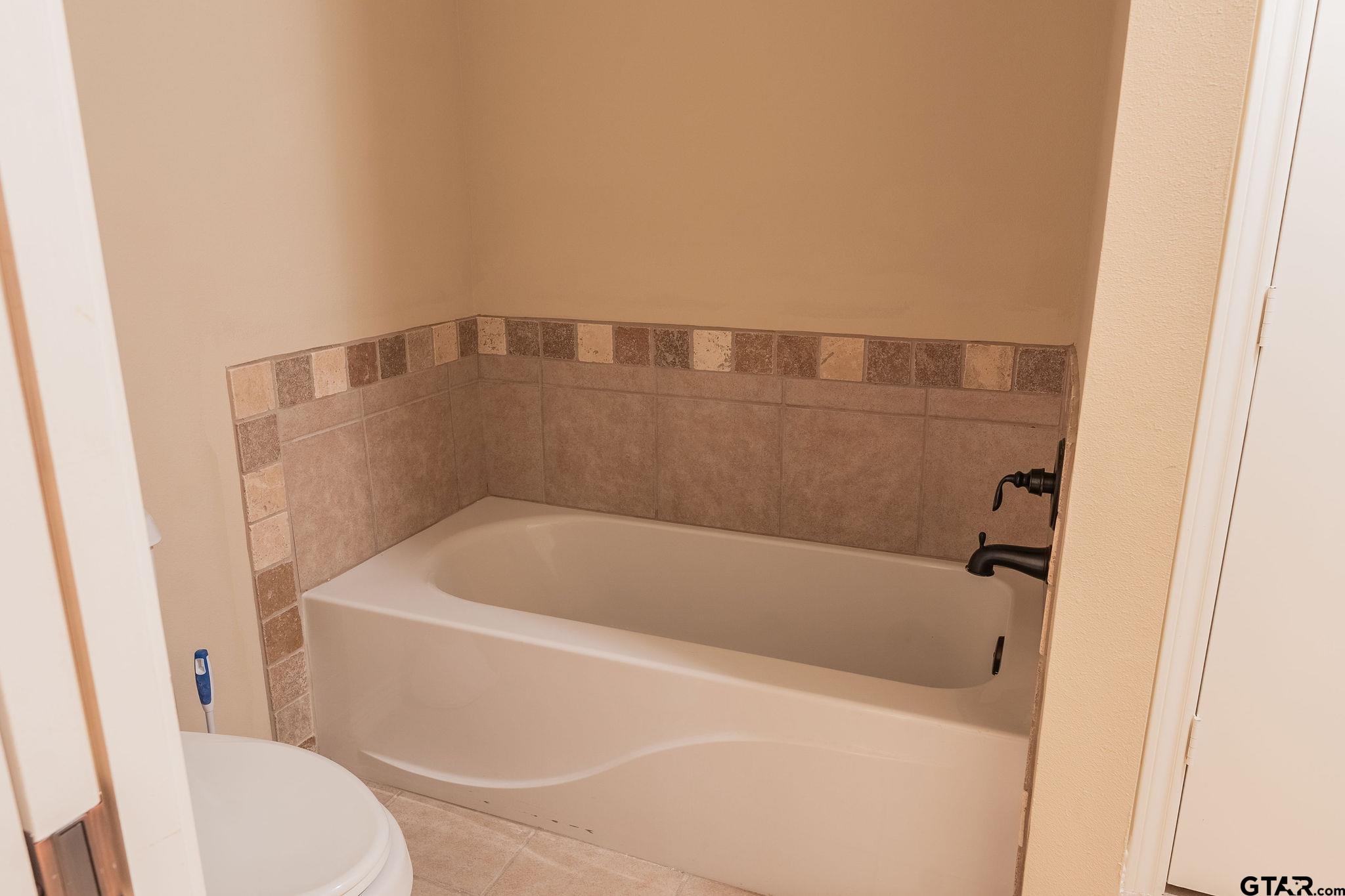 421 West Cumberland Road, Unit 703 Tyler, TX 75703 - Photo 24 of 32