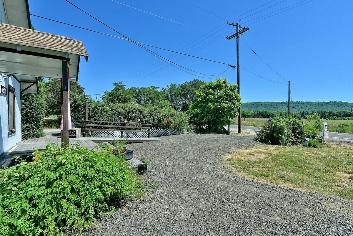 4800 Sams Valley Road Gold Hill, OR 97525 - Photo 4 of 35 Additional Photo