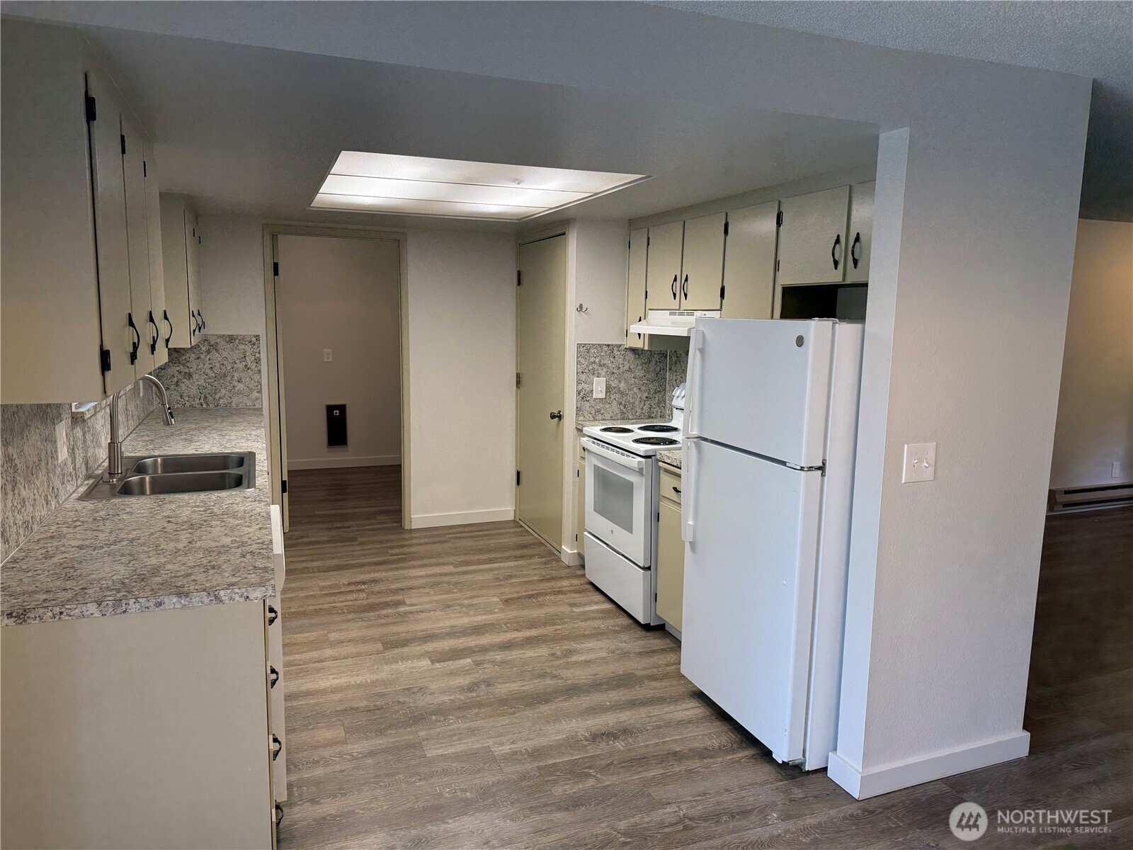 10135 Meadowside Lane Southwest Rochester, WA 98579 - Photo 13 of 16 Gallery Image 13