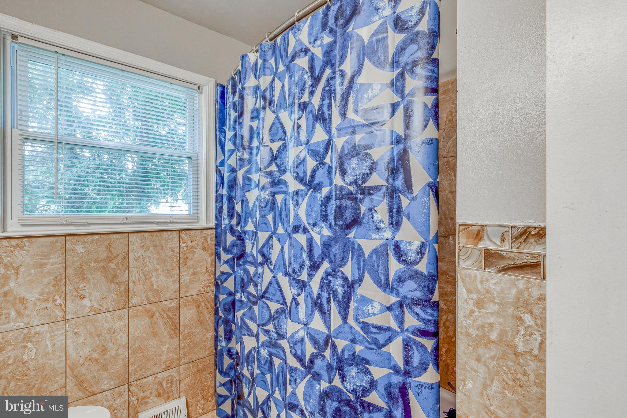 8944 Dewees Street Philadelphia, PA 19152 - Photo 23 of 50 Gallery Image 23