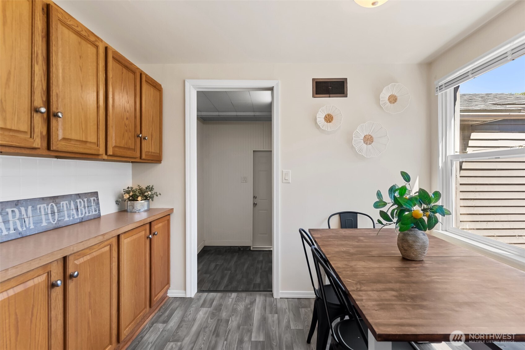 1225 Cherry Street Wenatchee, WA 98801 - Photo 11 of 34